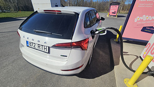 Skoda Scala 2020 CNG / reg.tasu on makstud (4 foto / 11)