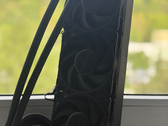 Arctic liquid freezer III 360
