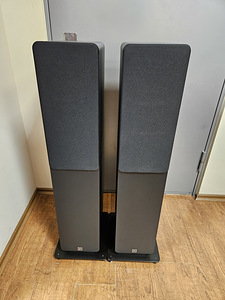 Q Acoustics 2050i Speakers Graphite Black (1 foto / 5)