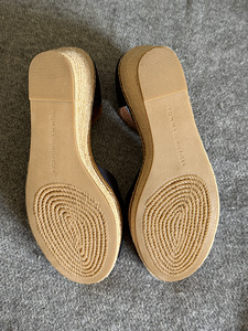 Tommy Hilfiger sandaalid, suurus 39, uued (5 foto / 6)
