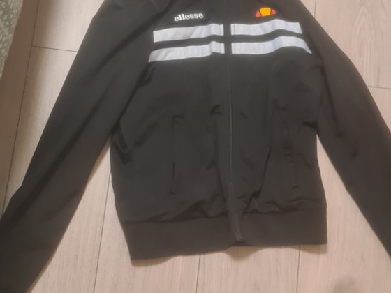 Чёрная кофта ellesse