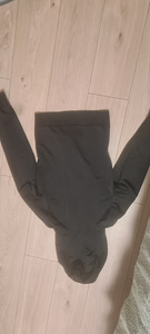 Must dressipluus ellesse (2 foto / 2)