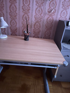 Kirjutuslaud (2 foto / 2)