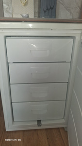 Продам морозилку Hansa (2 фото из 3)