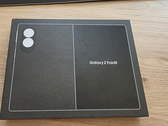 Samsung Galaxy Fold8 256GB