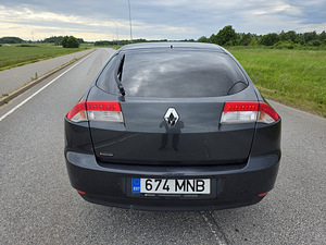 Renault Laguna 2.0 103 кВт 2009 г. Пробег 169 700 км (4 фото из 14)