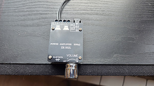 Kompaktne Bluetooth muusikakeskus (4 foto / 5)