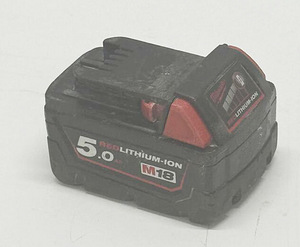 Aku Milwaukee 5.0Ah Li-ion 18V (2 foto / 2)