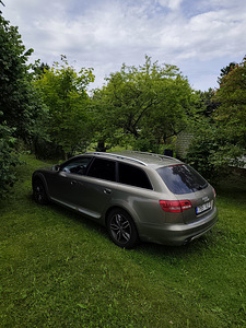 Продаётся Audi A6 Allroad (3 фото из 5)