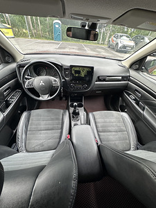 Mitsubishi (10 foto / 10)