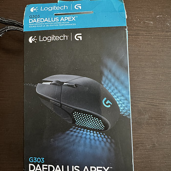Logitech G303 DAEDALUS APEX