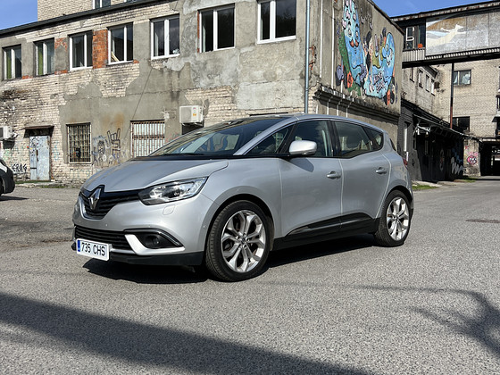 Renault scenik