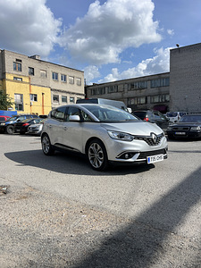 Renault scenik (2 foto / 6)