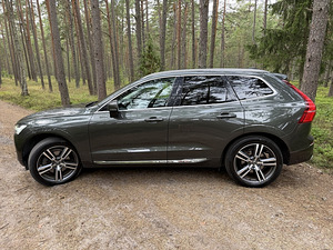 Volvo XC60 INSCRIPTION D5 PowerPulse 173 kW (6 foto / 15)
