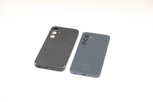 Смартфон Samsung Galaxy S20 FE 128GB 6GB RAM (3 фото из 3)