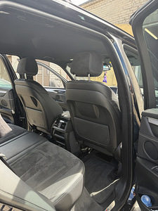 BMW X5 (11 фото из 12)