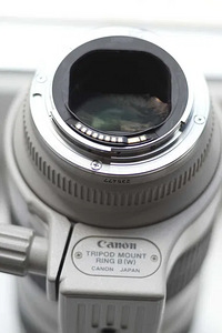 Canon EF 70-200mm f/2.8L USM (4 фото из 8)