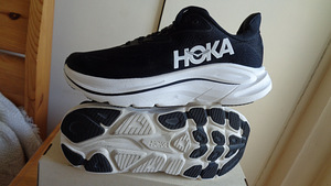 S.40 2/3(stm 25.5sm)HOKA Clifton*10 active run (8 foto / 10)