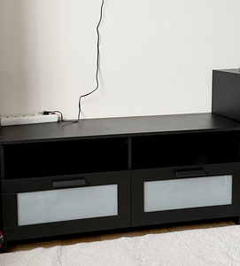 TV aluskapp (1 foto / 2)