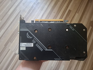 Gtx 1650 (1 foto / 3)