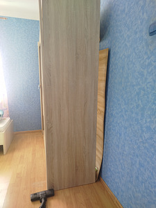 Lükandustega riidekapp (2 foto / 2)