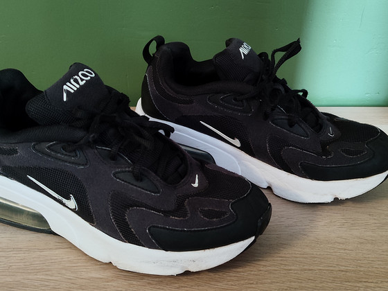 Tossud 40 Nike Air Max 200 poiste meeste jalanõud