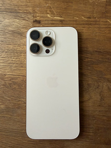 16 pro max iphone (2 foto / 3)