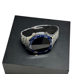 Nutikell Huawei WATCH ULTIMATE (49MM) + karp + laadija (6 foto / 6)