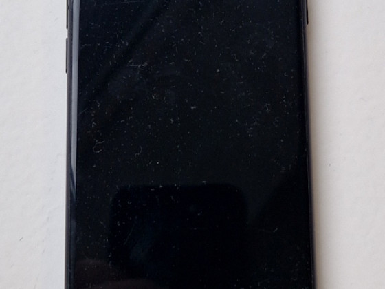 iPhone /