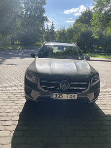Müün MERCEDES-BENZ GLB 200 D 4MATIC (2 foto / 9)