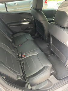 Müün MERCEDES-BENZ GLB 200 D 4MATIC (7 foto / 9)