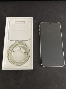 iPhone 12 mini White 64GB (3 foto / 6)