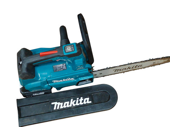 Цепная пила Makita DUC306 + Акку 2шт 5,0АЧ