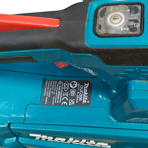 Kettsaag Makita DUC306 + Akud 2tk 5,0AH (4 foto / 5)