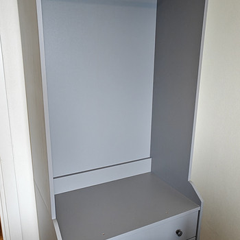 HAUGA Kolme sahtliga avatud riidekapp, hall, 70x199 cm