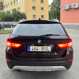 BMW X1 xDrive 18d (3 foto / 15)