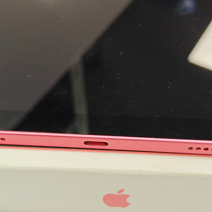 Планшет Apple iPad (A16 Bionic) 128GB Wi-Fi + провод,Коробка (5 фото из 5)