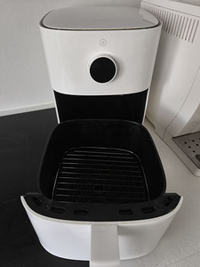 Müüa Xiaomi Smart Air Fryer 4.5L (1 foto / 5)