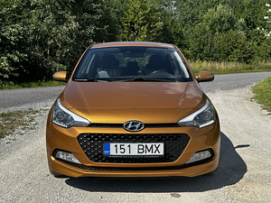 Hyundai i20 (1 foto / 13)