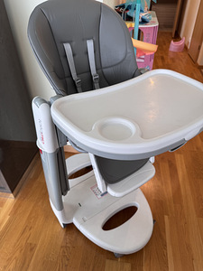 Peg Perego Стульчик для кормления Tatamia (1 фото из 4)