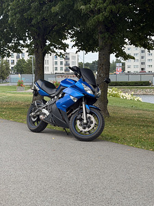 Kawasaki ER-6F ABS (1 фото из 5)
