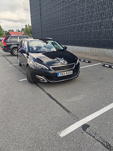 Peugeot 308 2.0 Diesel Allure (3 foto / 15)