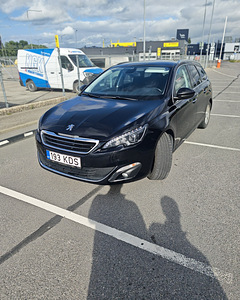 Peugeot 308 2.0 Diesel Allure (8 foto / 15)