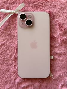 iPhone 15 128 gb (1 foto / 3)