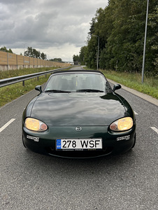 Mazda Miata mx5 NB 1999 1.8 103kw (3 foto / 10)