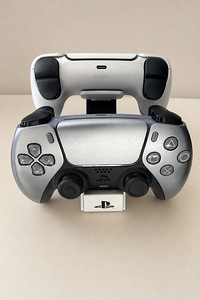 Sony PlayStation 5 Slim Digital Edition, 825 ГБ и аксессуары (3 фото из 5)