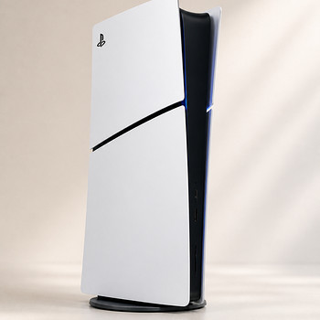 Sony PlayStation 5 Slim Digital Edition, 825 ГБ и аксессуары
