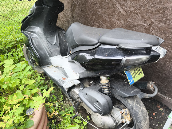 Aprilia sr 50 2006