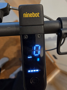 Электросамокат Segway Ninebot MAX G30 II (3 фото из 3)