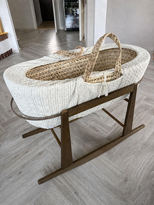 The Little Green Sheep Organic Knitted Moses Basket (2 foto / 3)